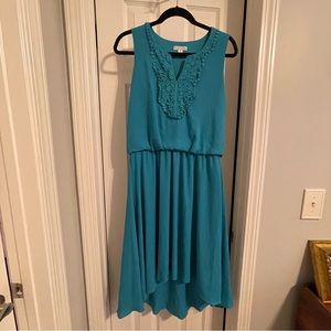 *DONATED* London Times Turquoise Dress | Embroidery Appliqué